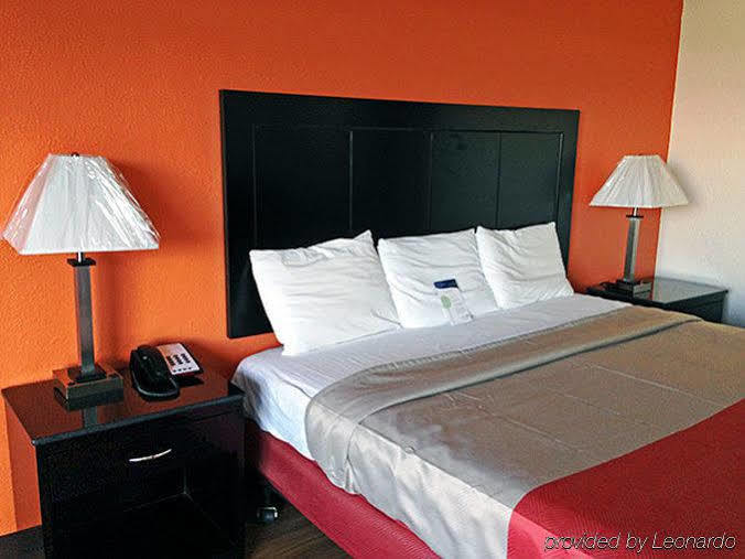 Landmark Hotel Leesville Екстер'єр фото