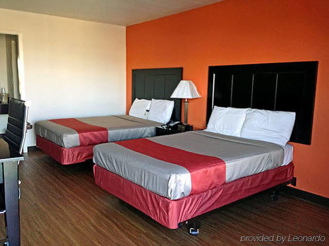 Landmark Hotel Leesville Екстер'єр фото